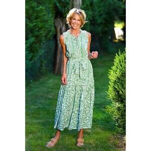 NEW WALKER & WADE alexis midi dress in green aztec